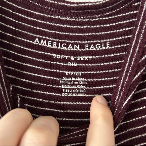 2/$15 🐧 Maroon Ribbed American Eagle Tank Top - Picture 3 of 4